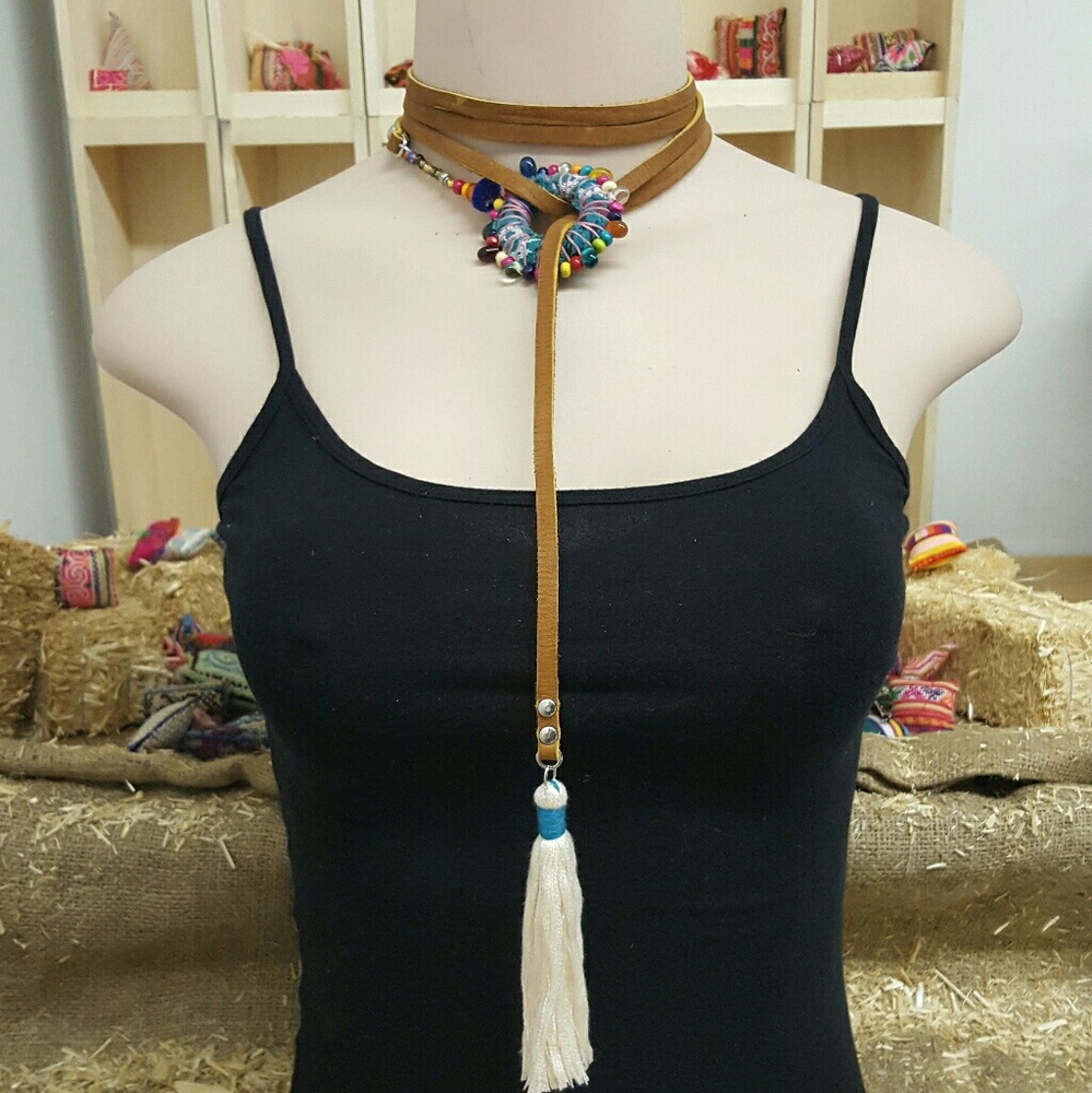 🚫🚫SOLD🚫🚫NEW  HAND MADE LEATHER WRAP CHOKER