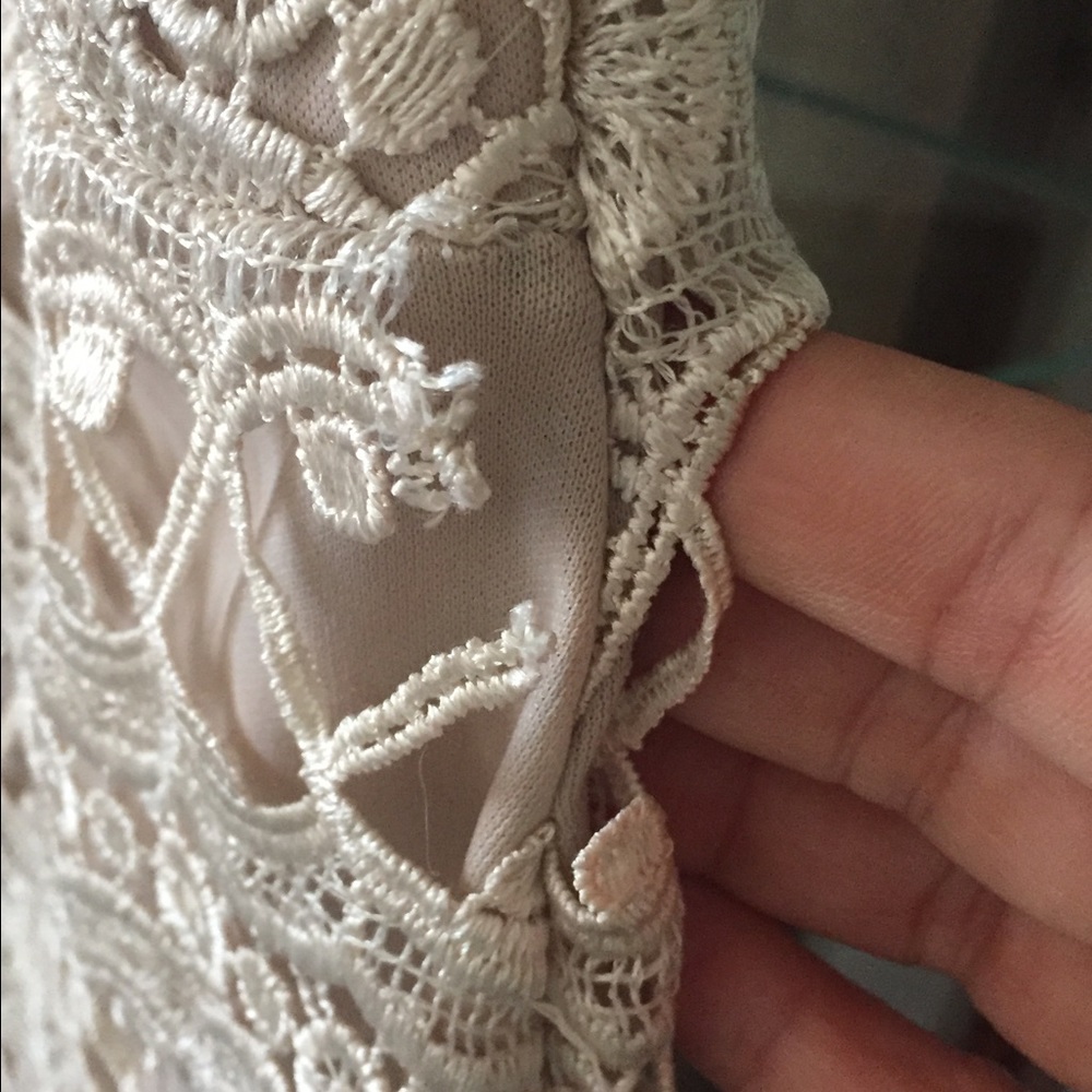 Dress - Picture 3 of 4