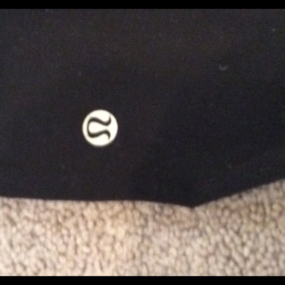 Lululemon Black Astro pant - Picture 4 of 4