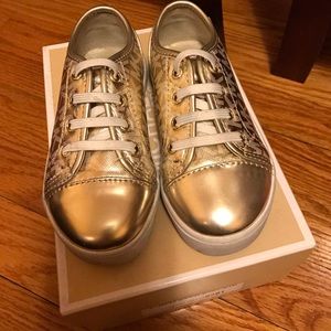 Toddler girl sneakers