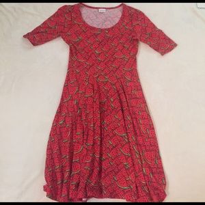 LuLaRoe Nicole size Medium