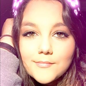 Meet your Posher, Mallory