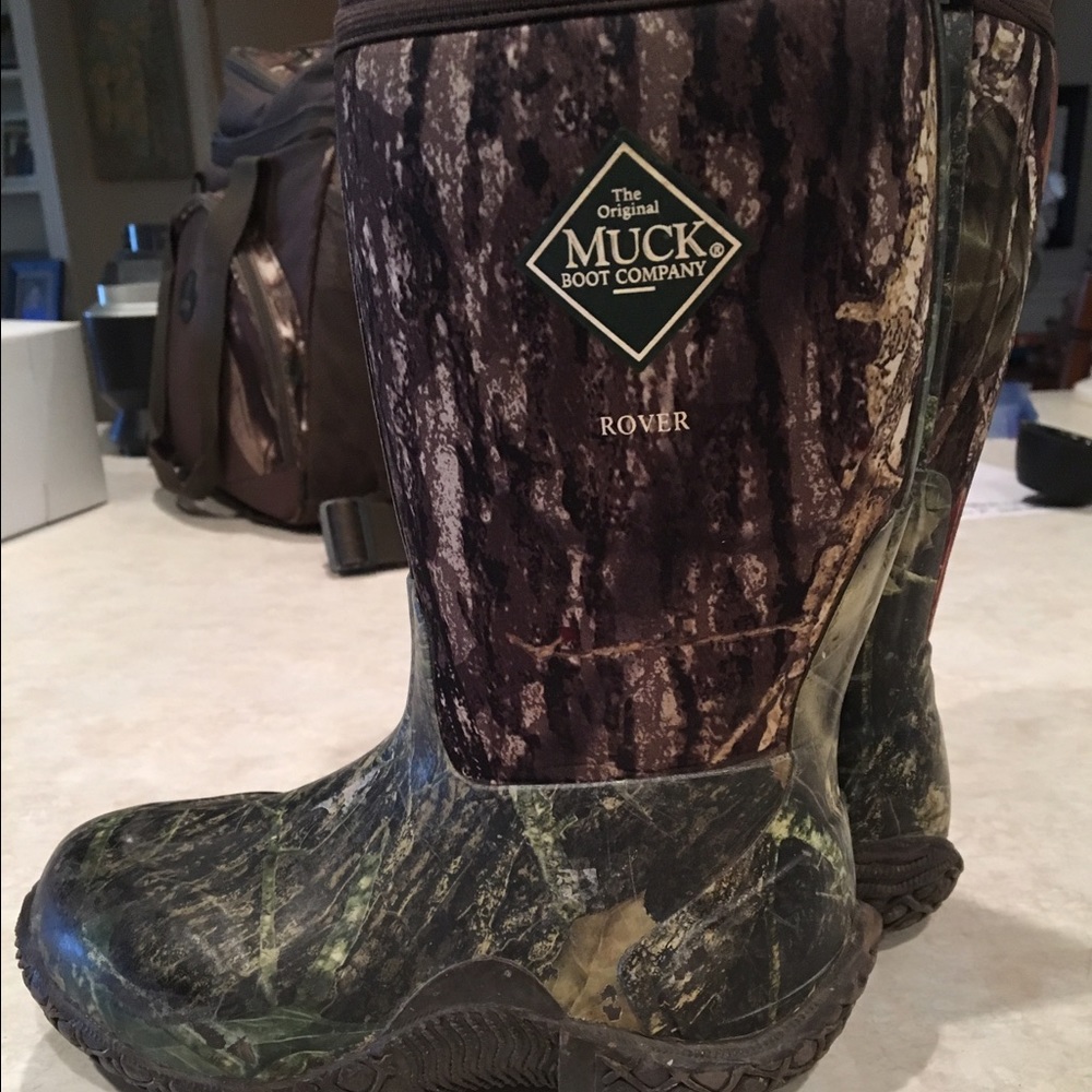 Kids camo Muck boots!