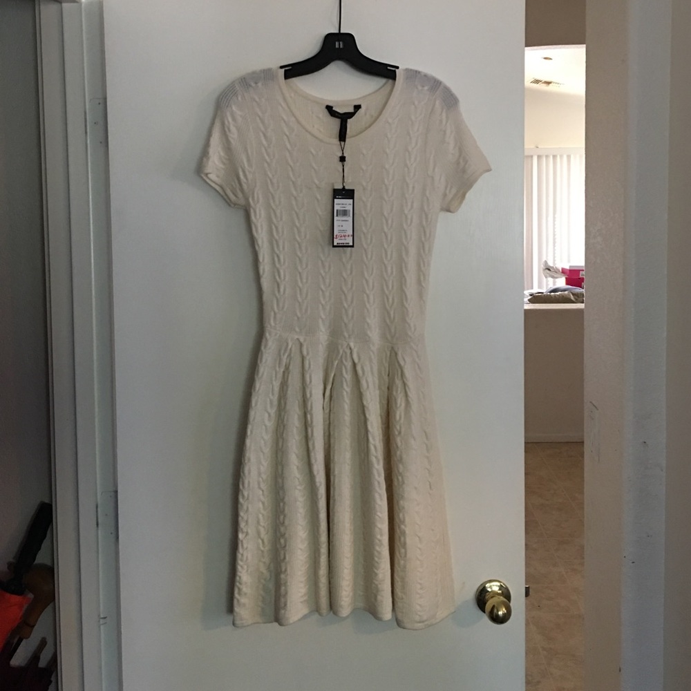 BCBG CYDNEY KNITTED SKATER DRESS