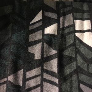 TC black and grey Lularoe leggings