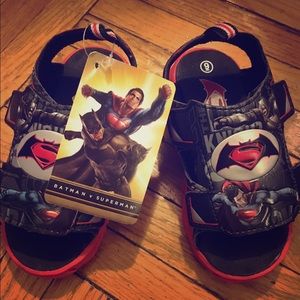 Batman vs Superman Sandles NWT