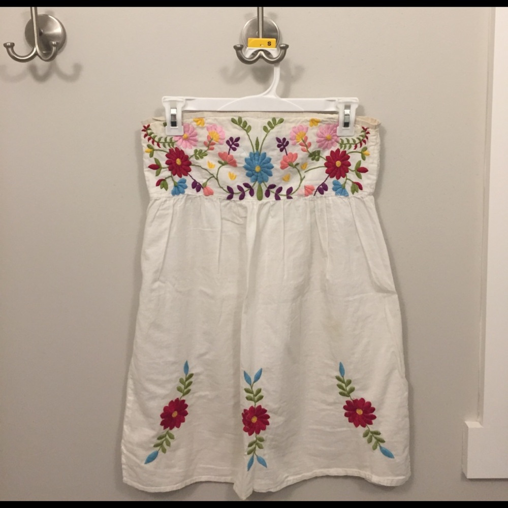 Floral embroidered shirt / dress