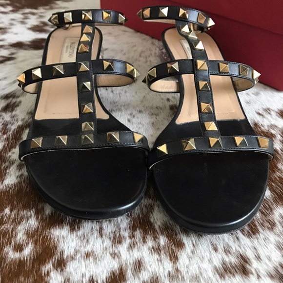 Valentino rockstud T Strap lucite sandals 38.5 - Picture 3 of 8