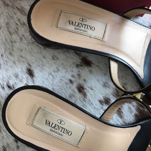 Valentino rockstud T Strap lucite sandals 38.5 - Picture 4 of 8