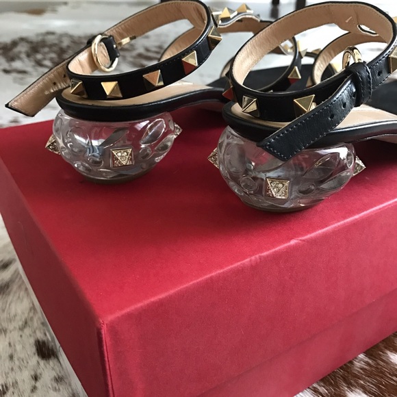 Valentino rockstud T Strap lucite sandals 38.5 - Picture 5 of 8