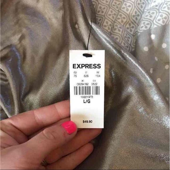 Express dress shirt - Picture 2 of 3