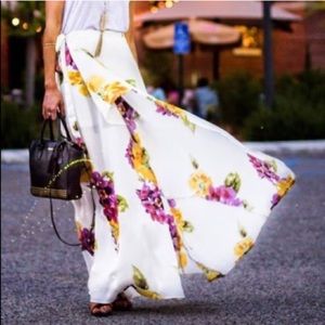 Show Me Your Mumu Maxi
