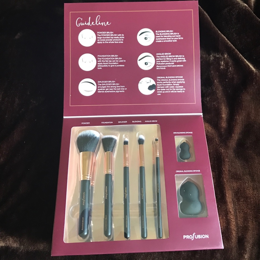 Studio Brush  Vault