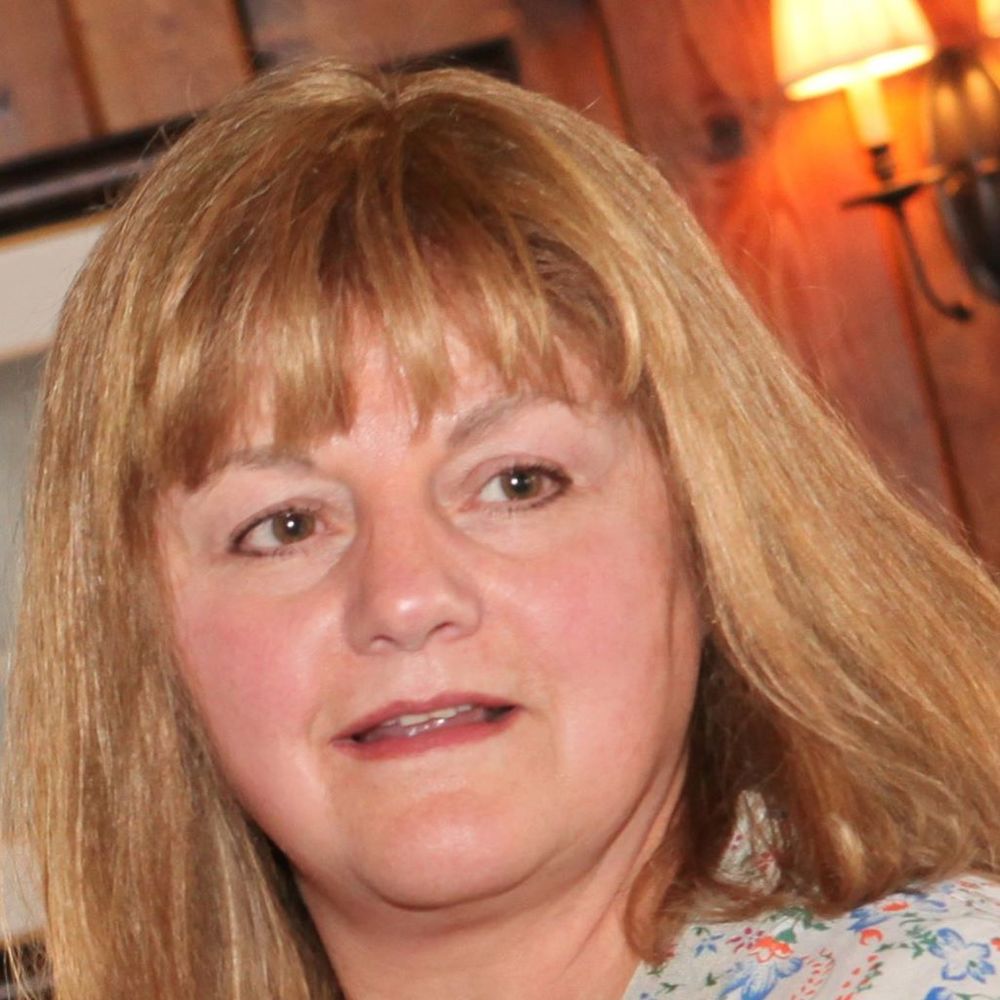 Meet your Posher, Agnes