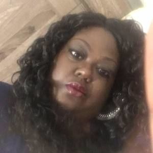 Meet your Posher, Roxy