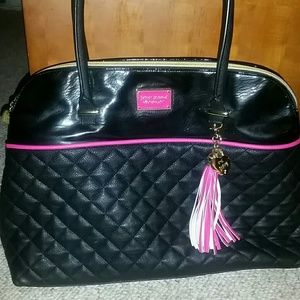 Betsey johnson purse