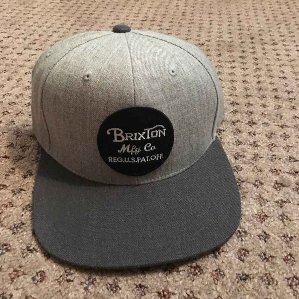 Snap back