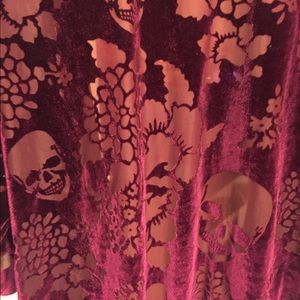 Velvet Skull Rose Kimono 🌹💀