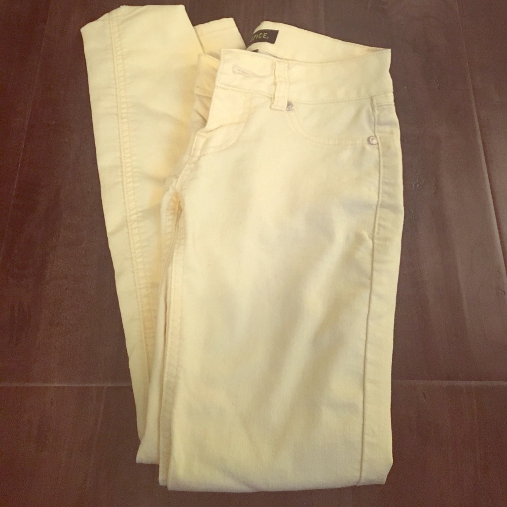 Skinny jeans