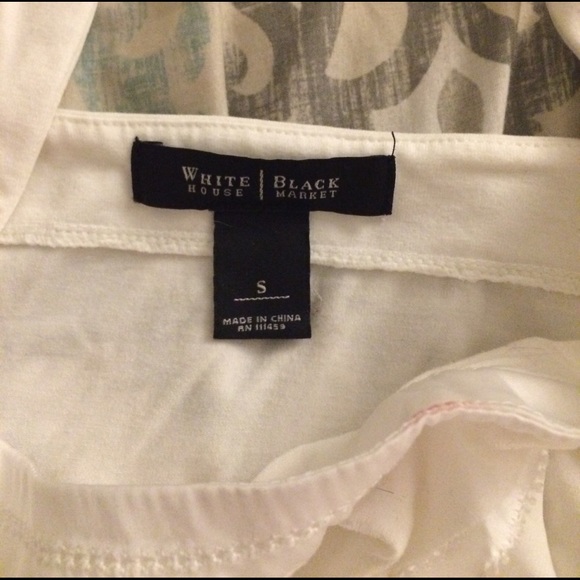 WHBM white tank🌼 - Picture 3 of 3