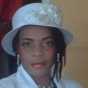 Meet your Posher, Antonette