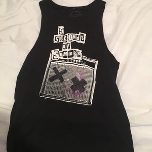 5SOS fan muscle tank