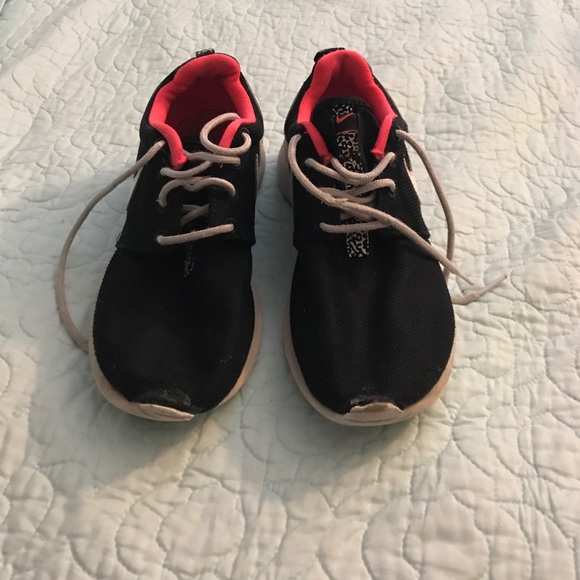 💗NIKE ROSCHE💗 - Picture 2 of 5