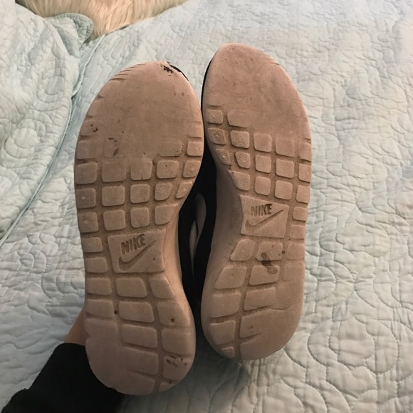 💗NIKE ROSCHE💗 - Picture 4 of 5