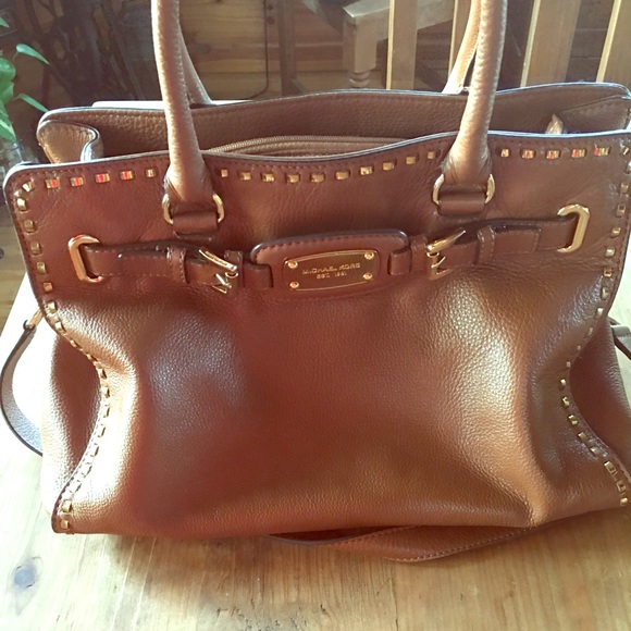 Michael Kors Purse - Picture 1 of 3