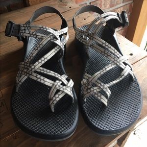 Chacos women sz9