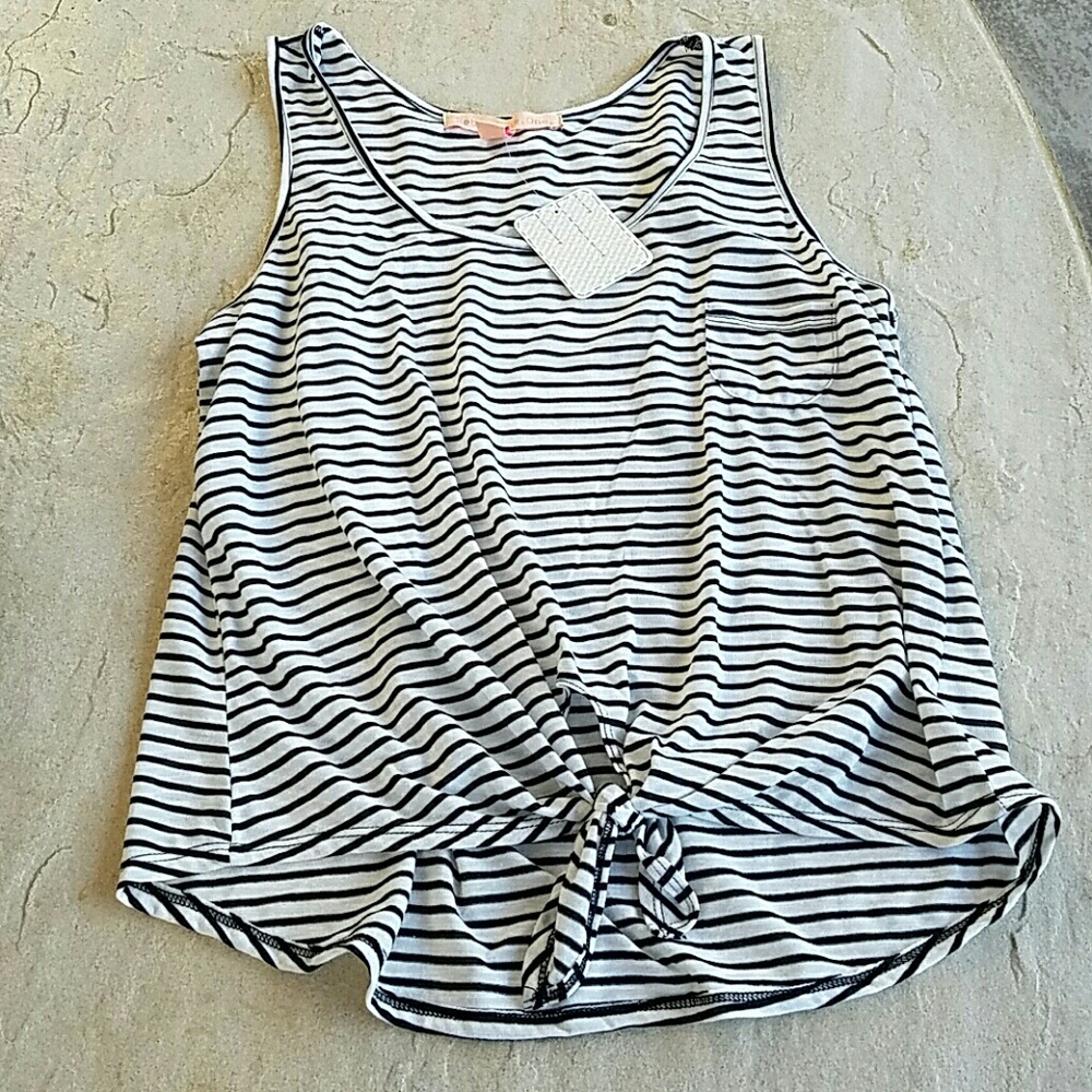 NWT Rebellious One Tank Top - Picture 4 of 4