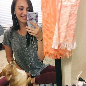 Meet your Posher, Deidre