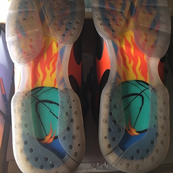 AIR JORDAN 8 RETRO DB 'DOERNBECHER' - Picture 4 of 8