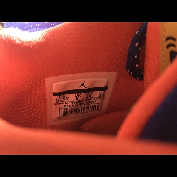 AIR JORDAN 8 RETRO DB 'DOERNBECHER' - Picture 7 of 8