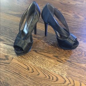 Jessica Simpson Open-Toed Pumps