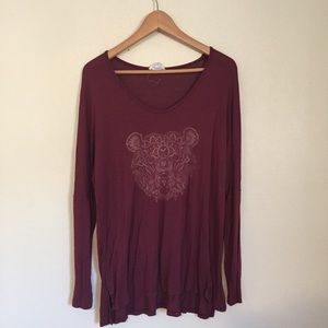 Slouchy long sleeve shirt