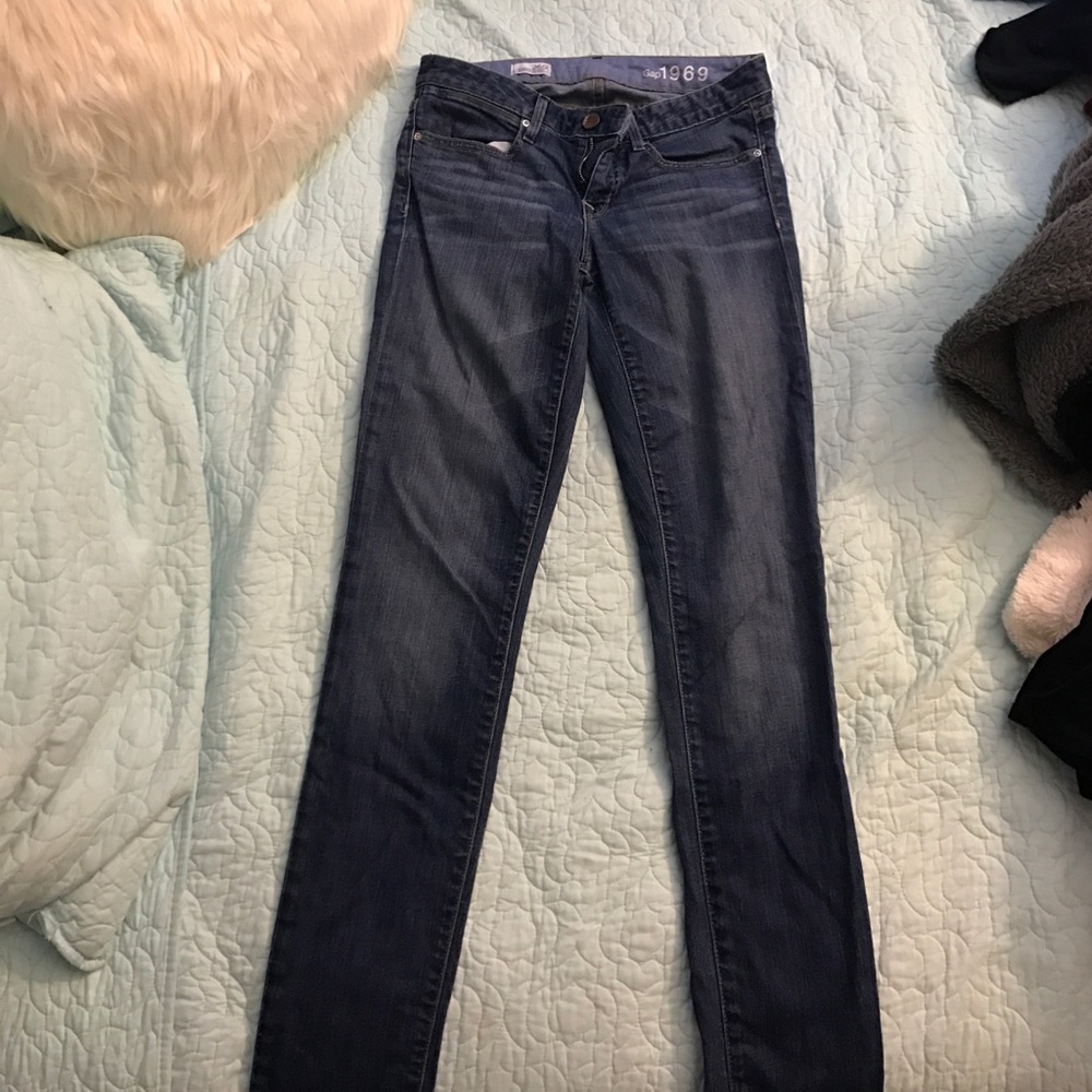 💗GAP SKINNY JEANS💗 (size 26/2)