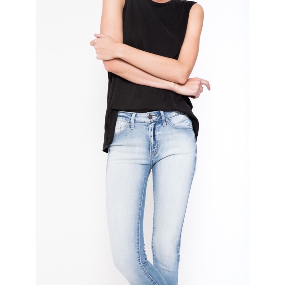 LAST || LONDON faded light blue skinny jeans - Picture 2 of 8