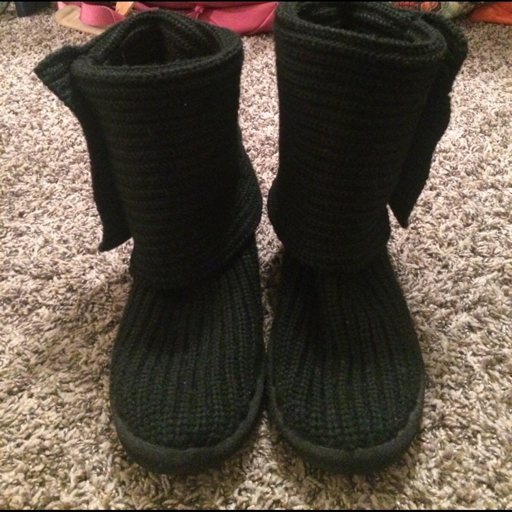 UGG Classic Cardy Black Boots