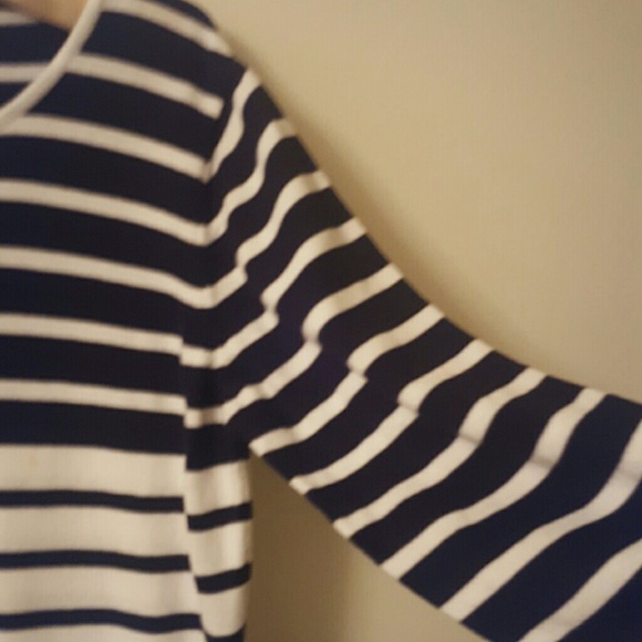 Ardi K Striped crew neck black and white top. L - Picture 4 of 6