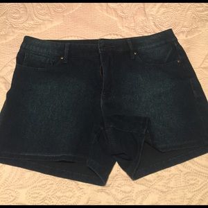 Jessica Simpson denim shorts