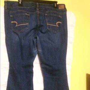 American Eagle size 16 short