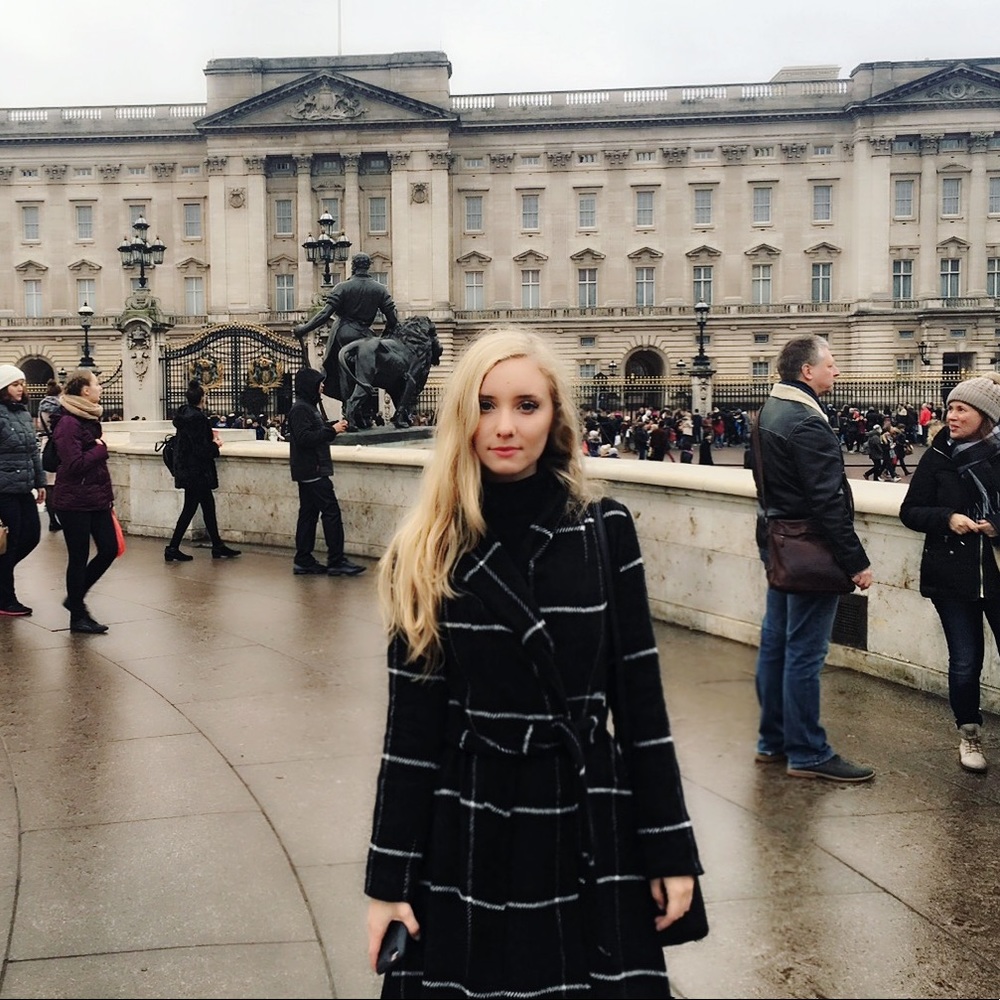 Meet your Posher, Madison