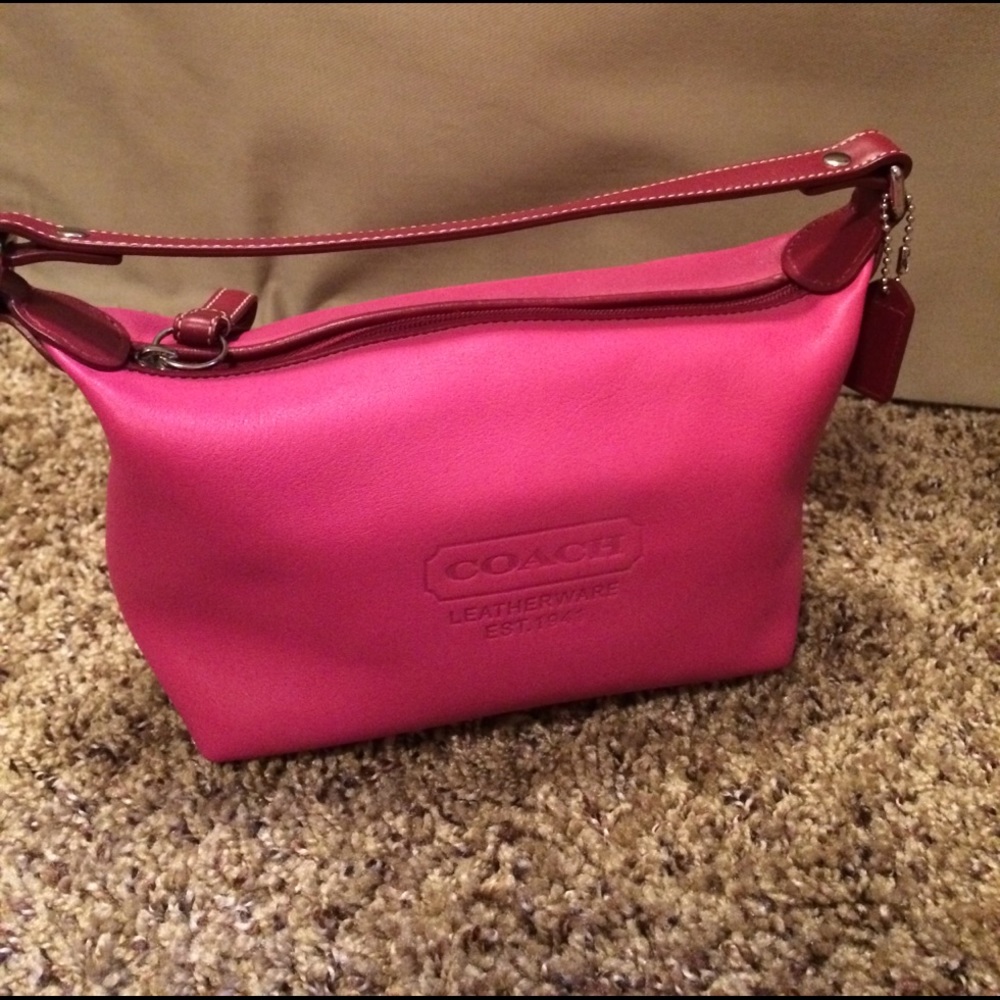 Coach pink leather cosmetic bag. EUC