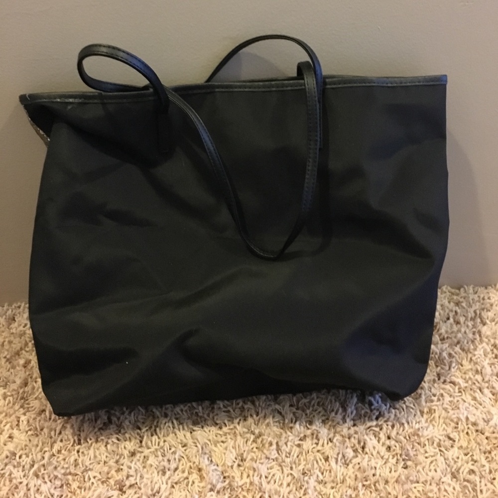 Purse - Picture 2 of 3