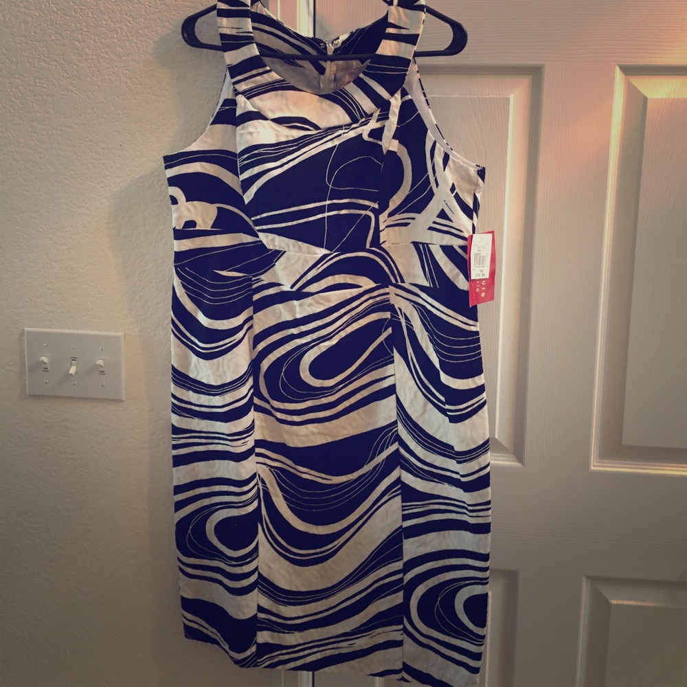 Black and White Printed Sleeveless Dress