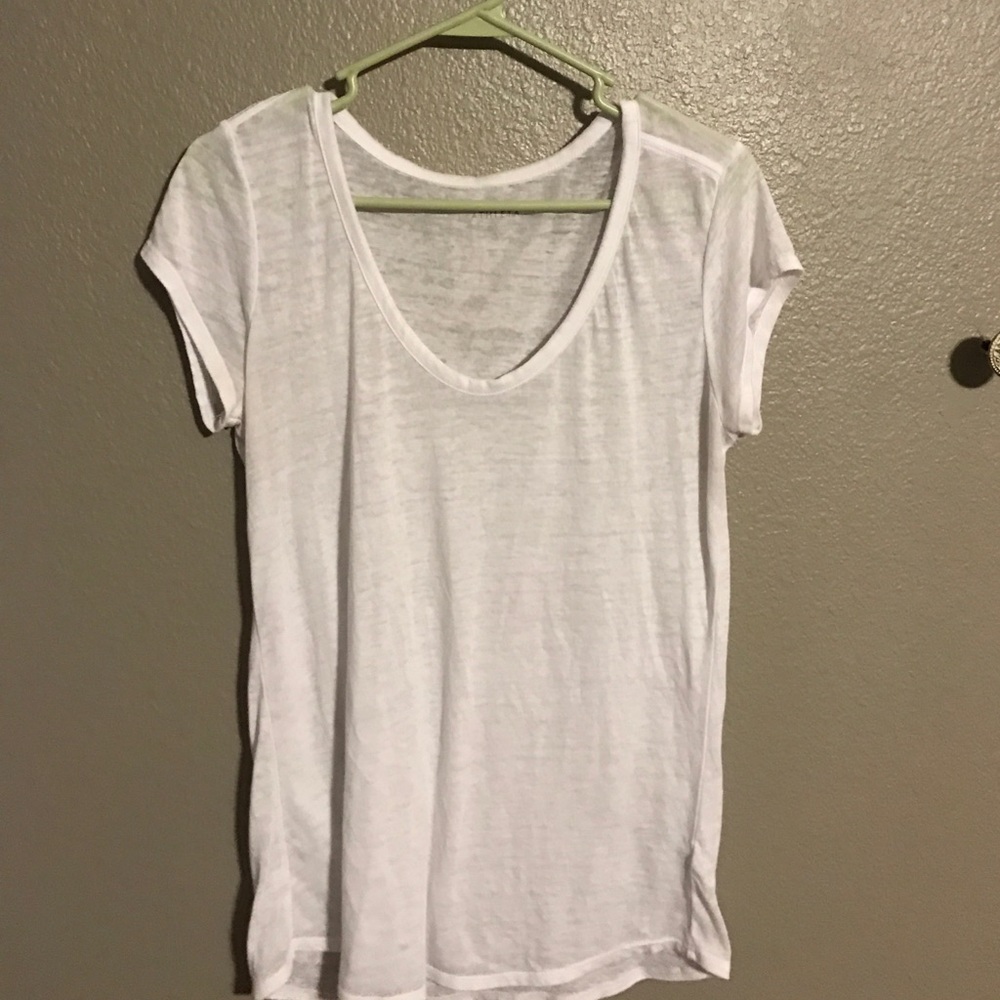 Athleta T Shirt Small