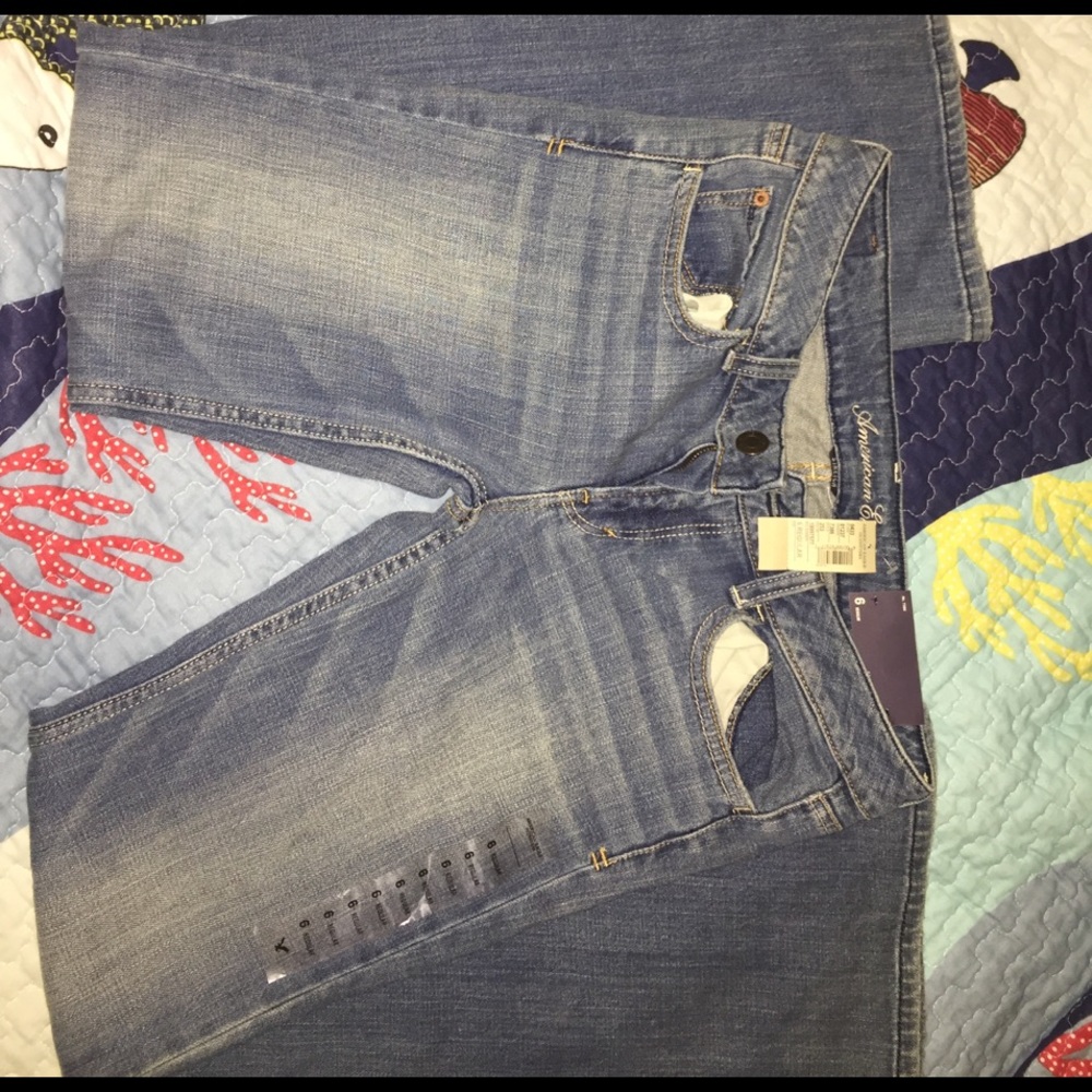 Size 6 American eagle jeans