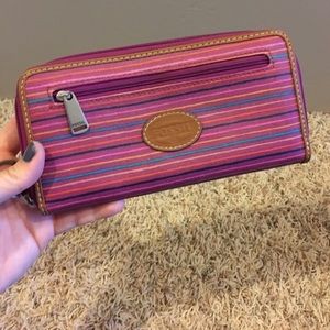 Fossil wallet
