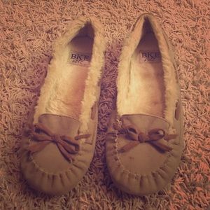 BKE sole Moccasin slip on